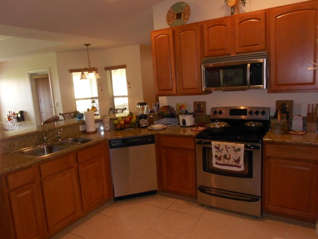 581 Southwest Halkell Avenue Port St. Lucie, FL 34953 - Photo 12 of 30 Kitchen