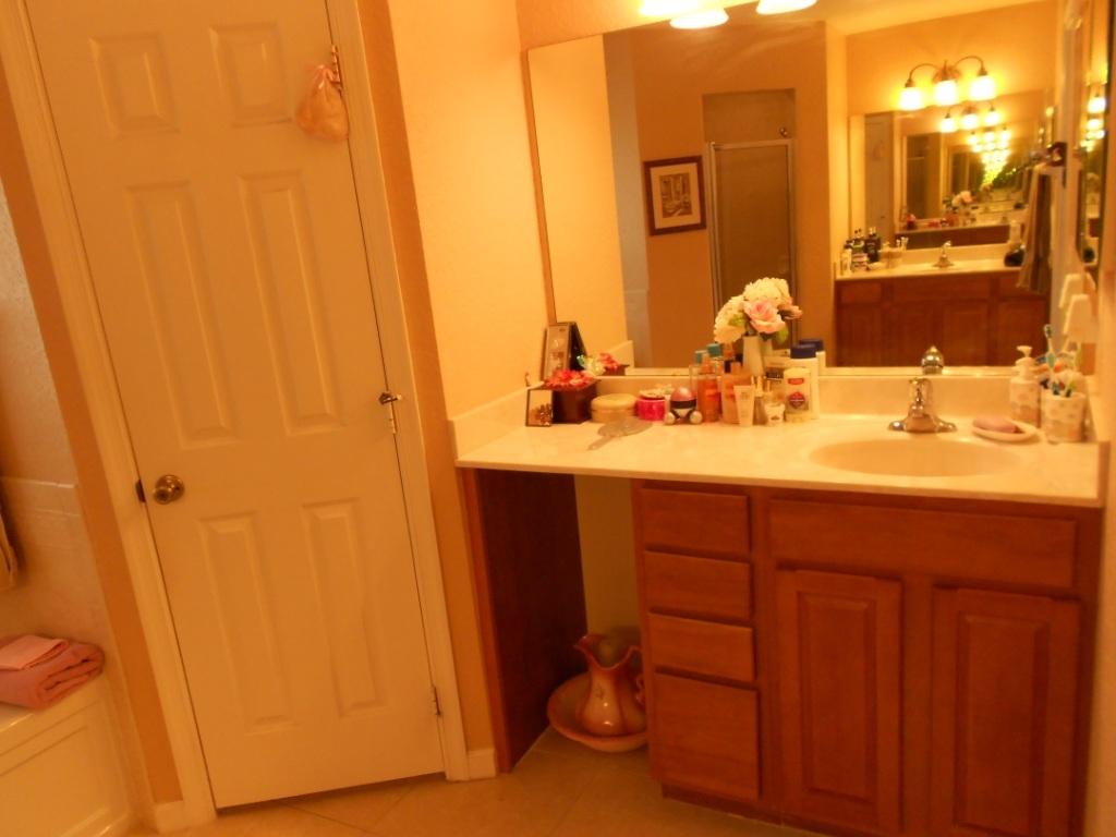 581 Southwest Halkell Avenue Port St. Lucie, FL 34953 - Photo 20 of 30 Master Bath