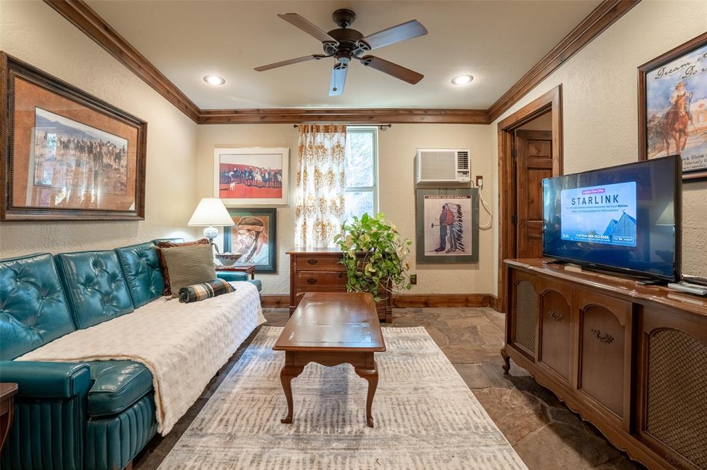 1904 Floyd Road Weatherford, TX 76087 - Photo 16 of 38 Main House-sitting room adjacent to guest room