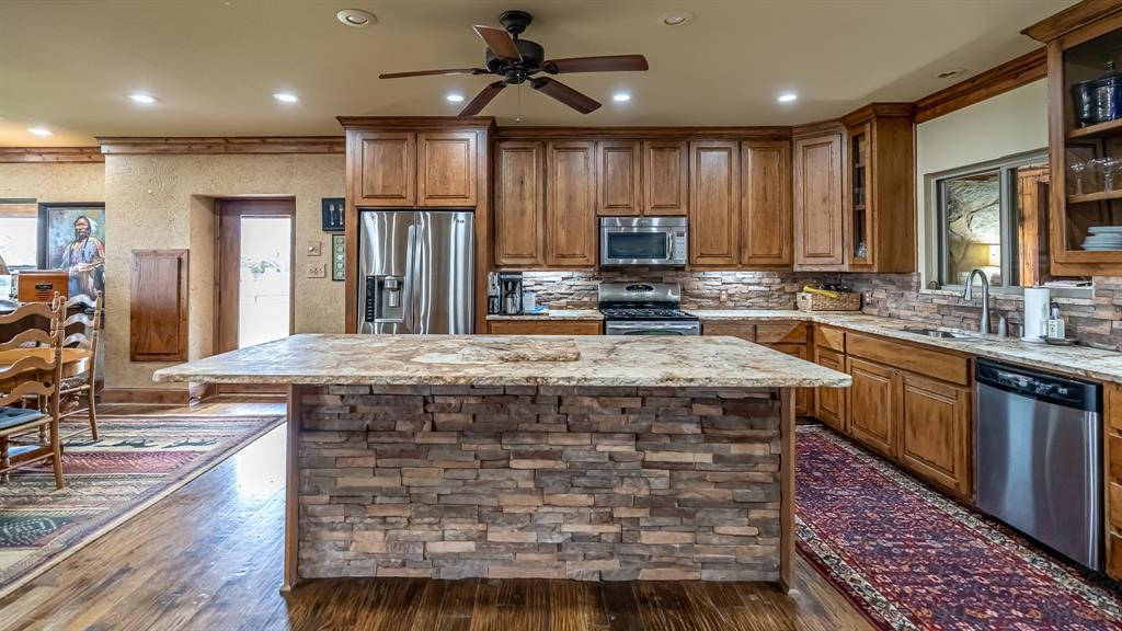 1904 Floyd Road Weatherford, TX 76087 - Photo 7 of 38 Main House Kitchen