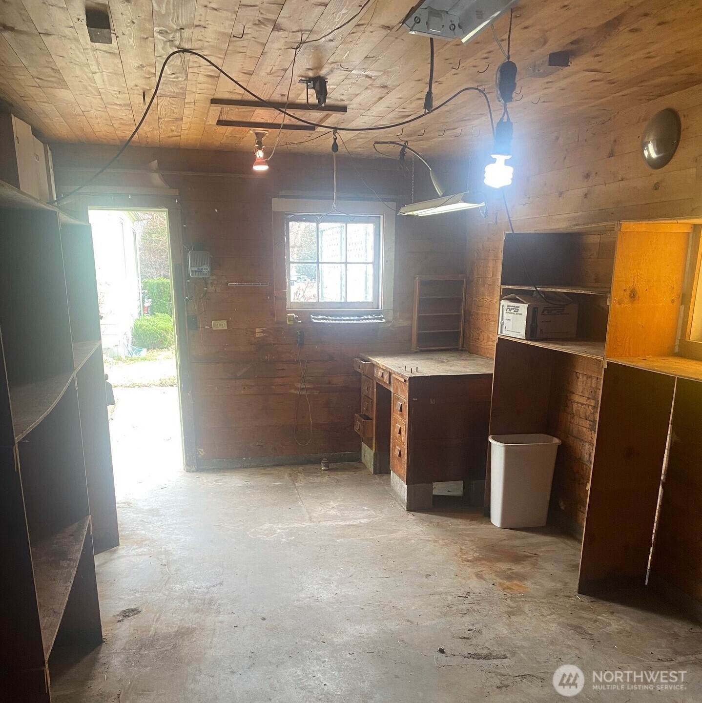 220 West Apple Street Omak, WA 98841 - Photo 27 of 27 a view of a storage & utility room