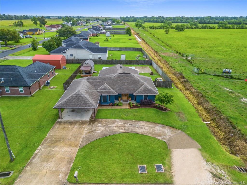 7193 Tom Hebert Road Lake Charles, LA 70607 - Photo 15 of 16 Gallery Image 15