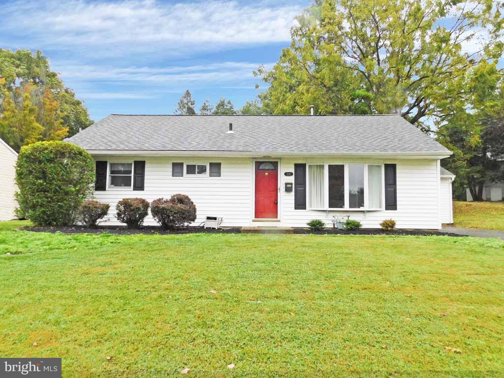 215 Devon Road Fairless Hills, PA 19030 - Photo 1 of 37 Front