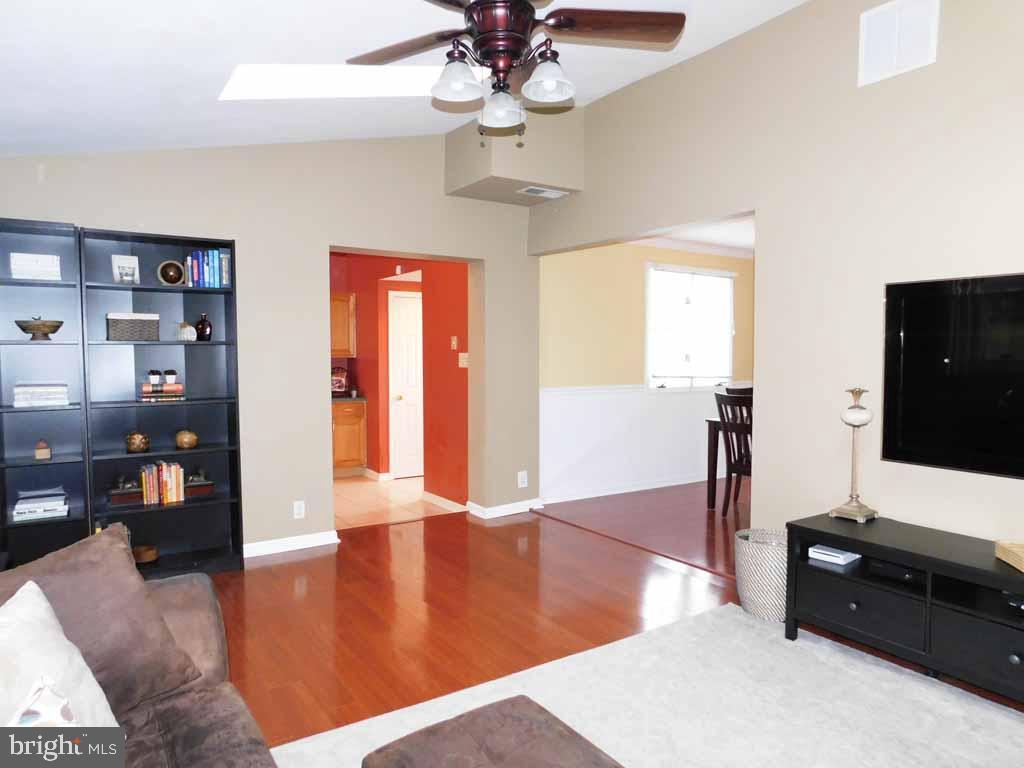 215 Devon Road Fairless Hills, PA 19030 - Photo 3 of 37 Family Room