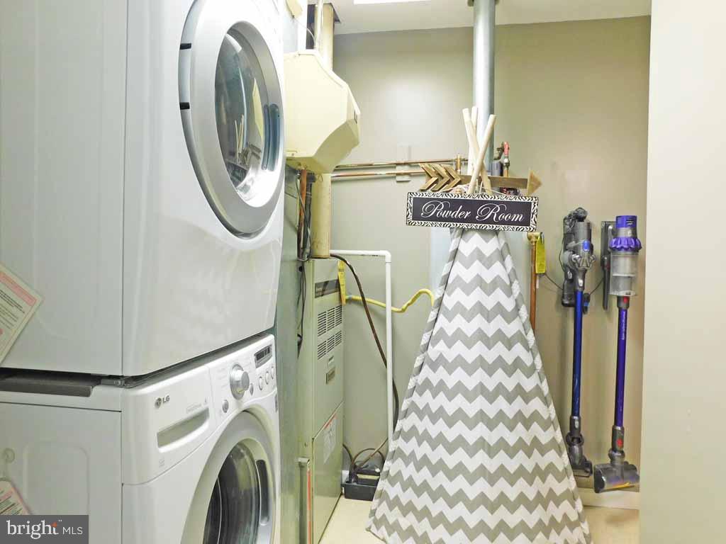215 Devon Road Fairless Hills, PA 19030 - Photo 30 of 37 Laundry