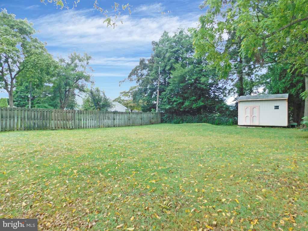 215 Devon Road Fairless Hills, PA 19030 - Photo 35 of 37 Rear View