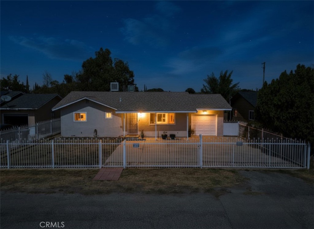 6800 Helton Street Winton, CA 95388 - Photo 3 of 22 a view of a street