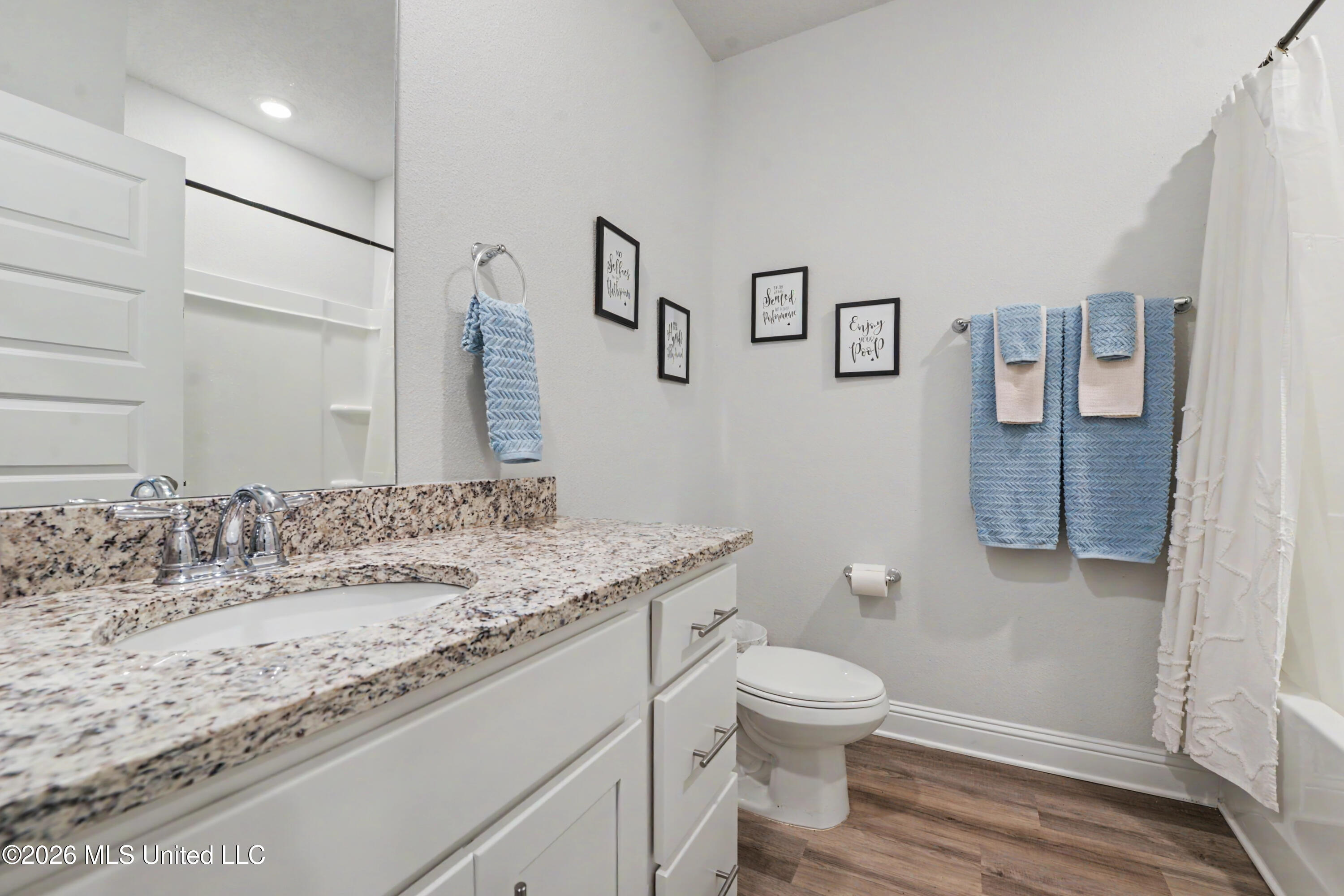 132 Firefly Drive Lucedale, MS 39452 - Photo 25 of 32 IMG_0986