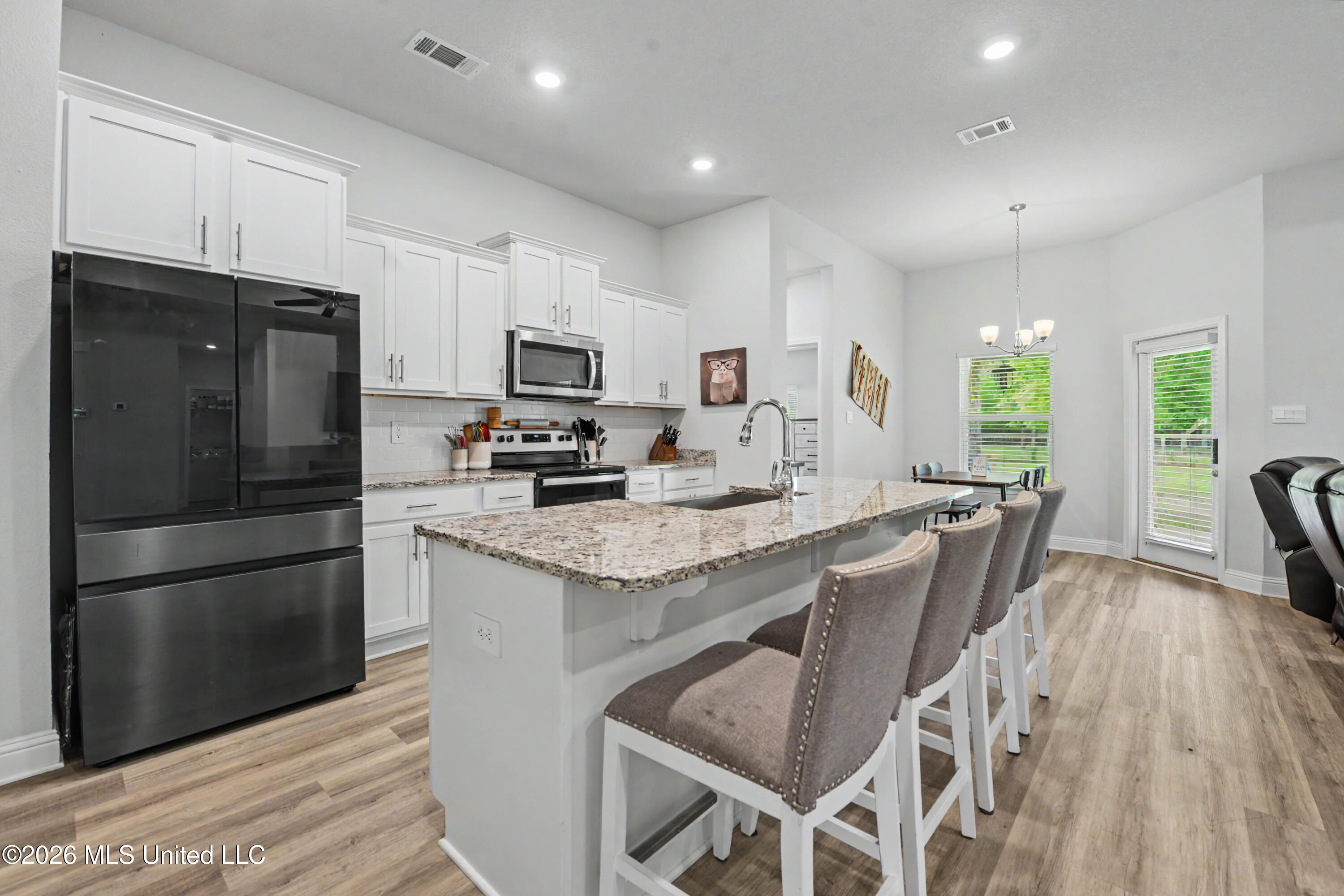 132 Firefly Drive Lucedale, MS 39452 - Photo 8 of 32 IMG_0968