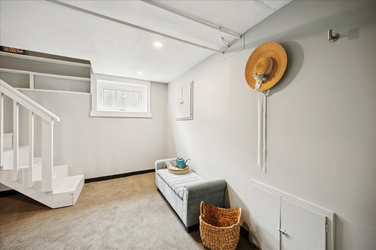 932 Ash Street Winnetka, IL 60093 - Photo 24 of 33