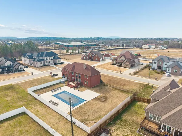 $1,300,000 | 7701 Camelot Lane, Chattanooga, TN 37421