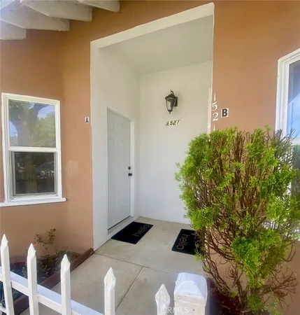 $2,300 | 1521 Junipero Avenue, Unit A, Long Beach, CA 90804