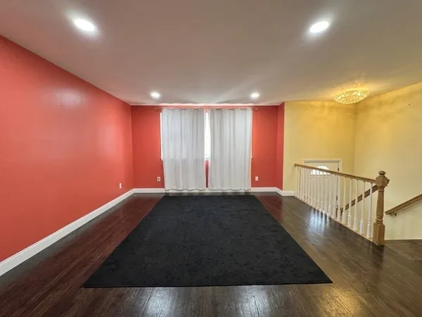 $4,000 | 66 Harrison Avenue, Woburn, MA 01801