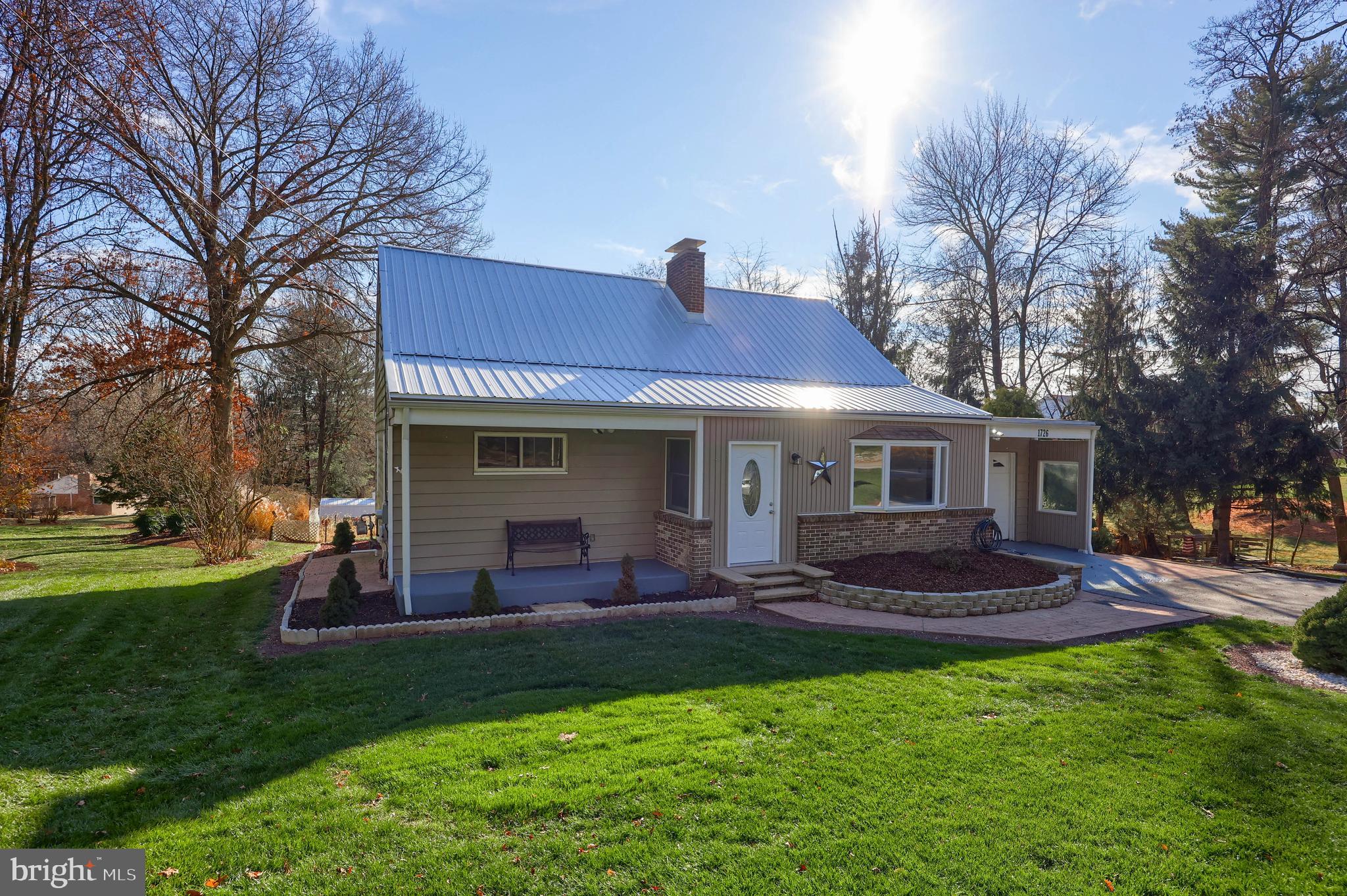 1726 Ridgewood Road York, PA 17406 - Photo 4 of 47 Gallery Image 4