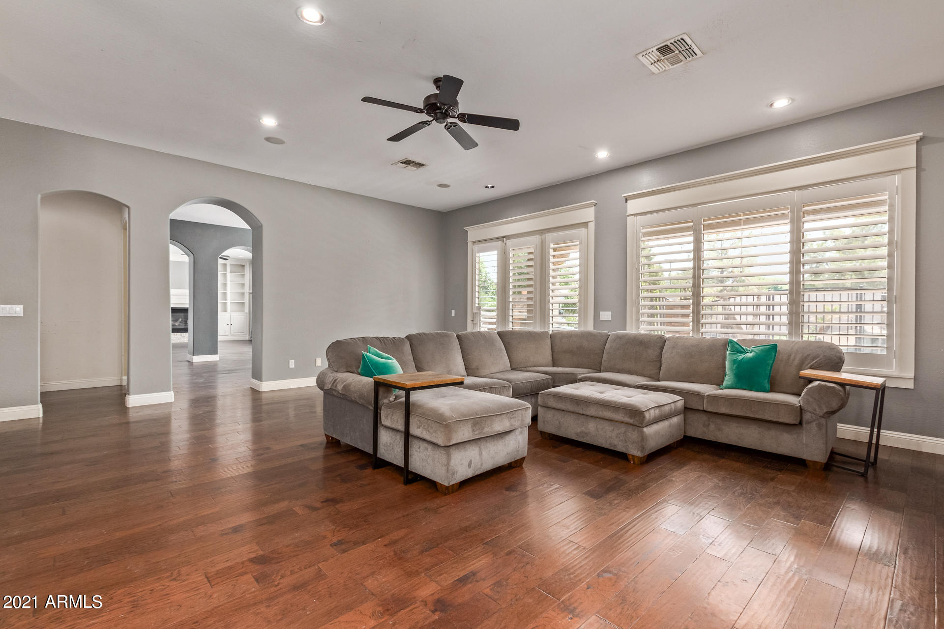 4657 South Ranger Court Gilbert, AZ 85297 - Photo 14 of 62 Family Room