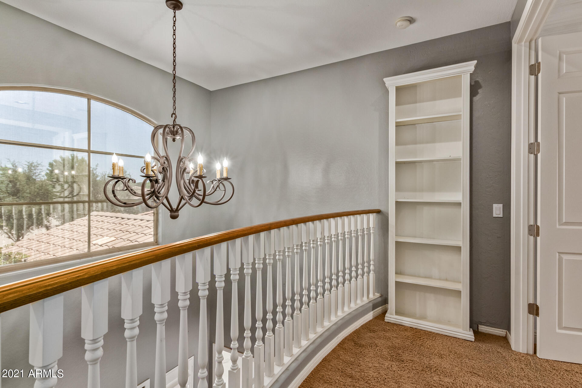 4657 South Ranger Court Gilbert, AZ 85297 - Photo 26 of 62 Bookshelf Entrance