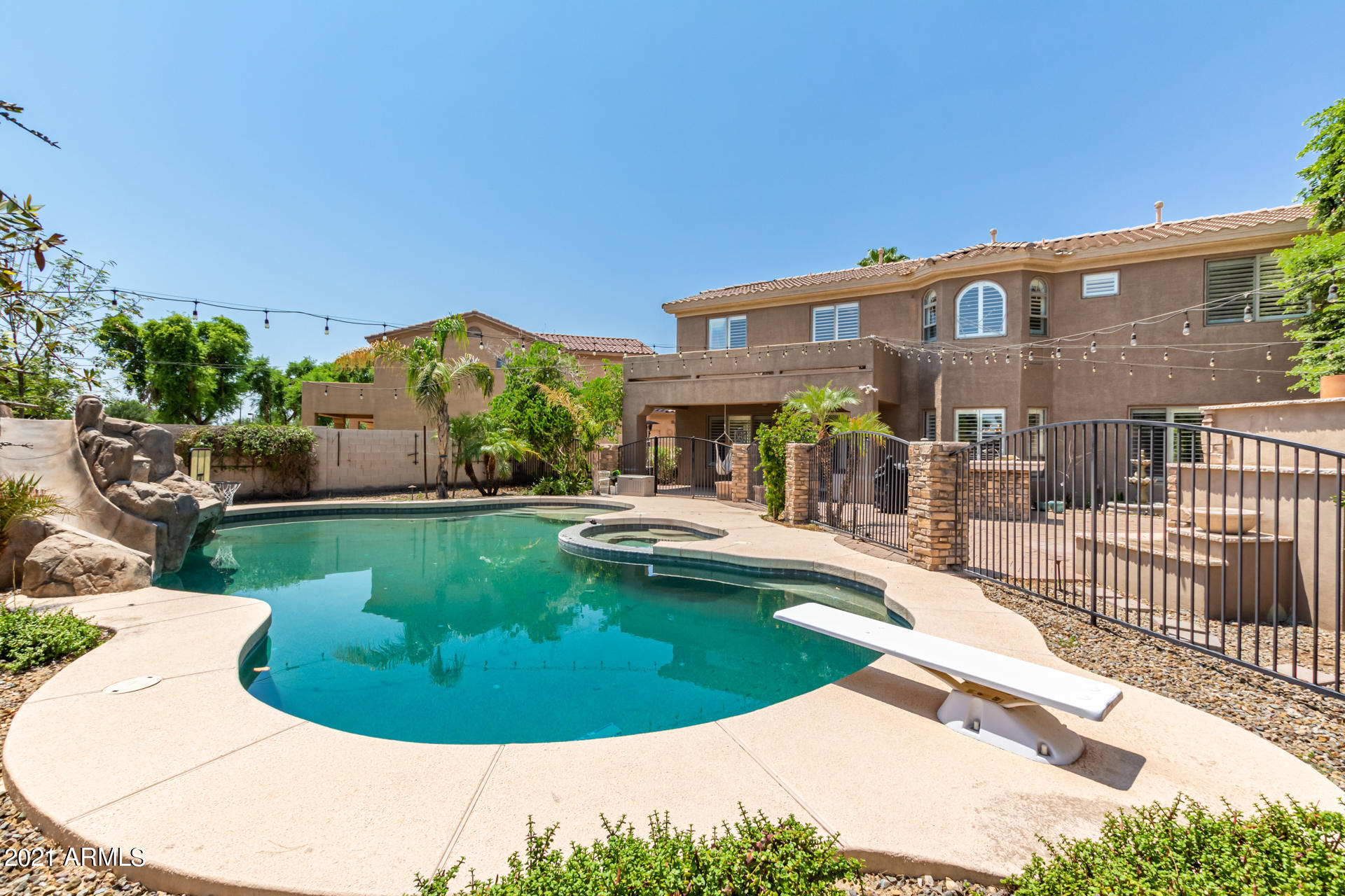 4657 South Ranger Court Gilbert, AZ 85297 - Photo 62 of 62 Pool and diving board!