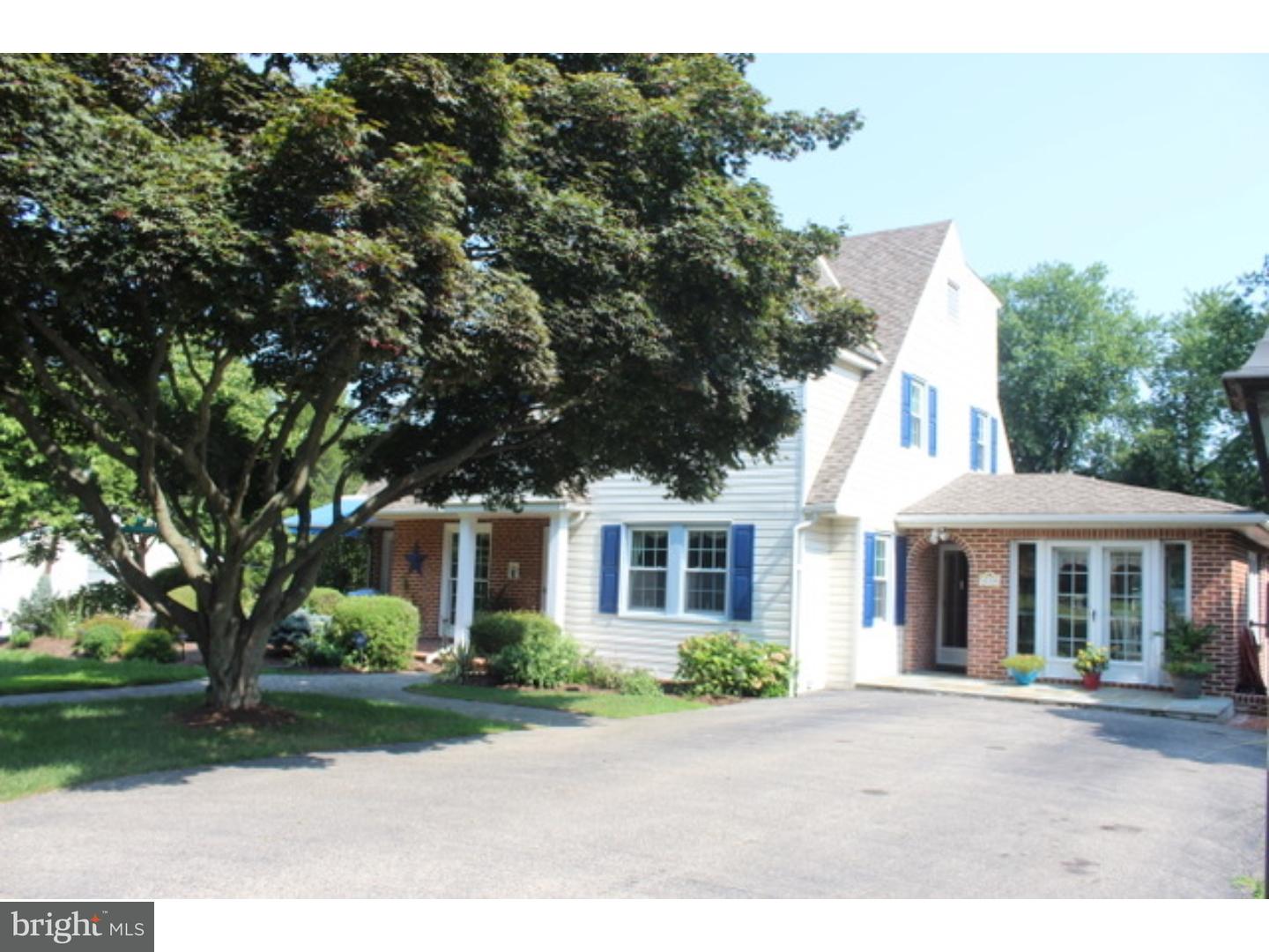 155 Broadview Road Springfield, PA 19064 - Photo 2 of 23 Exterior Front