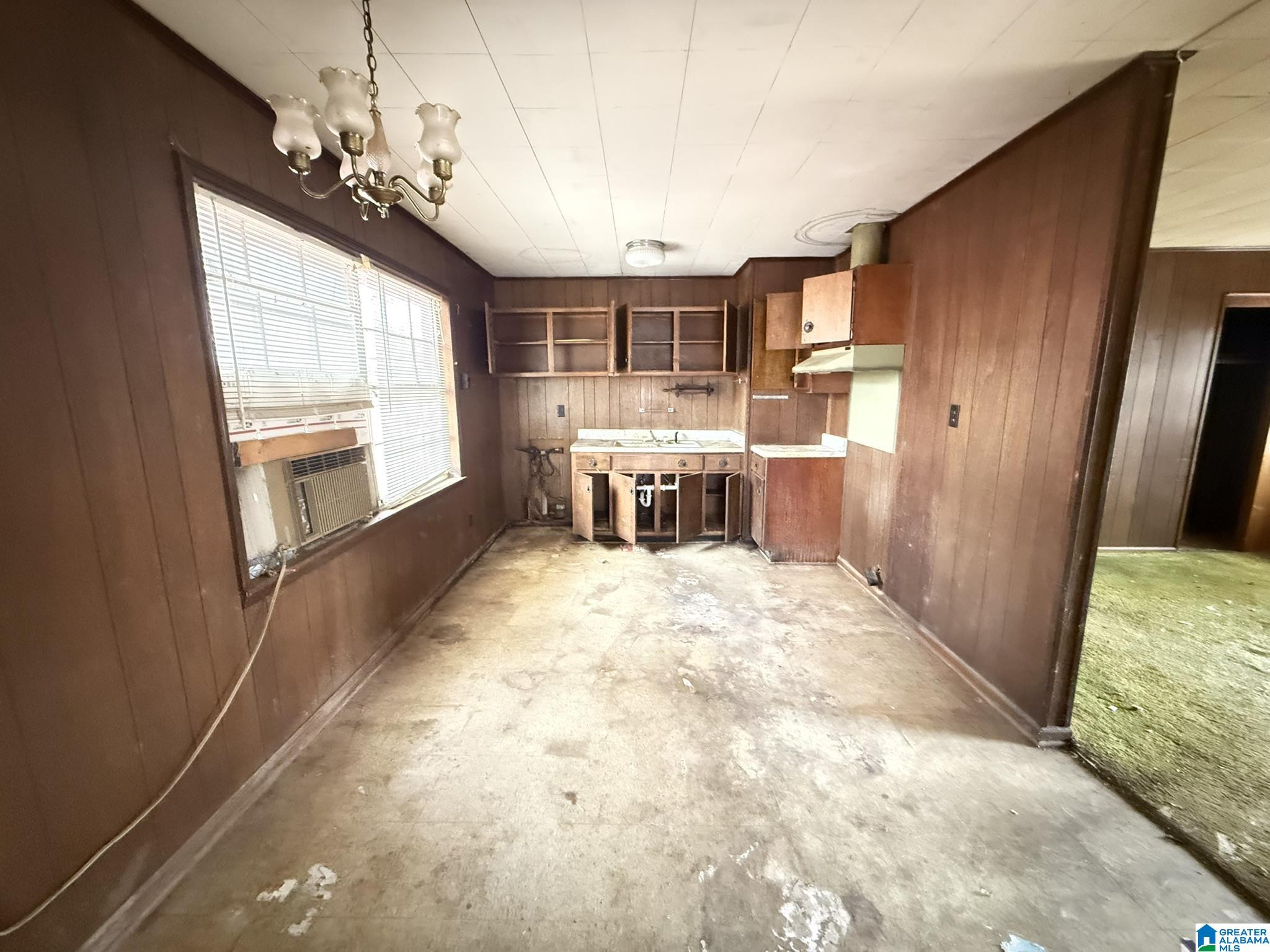 107 Phelan Street Marion, AL 36756 - Photo 5 of 17
