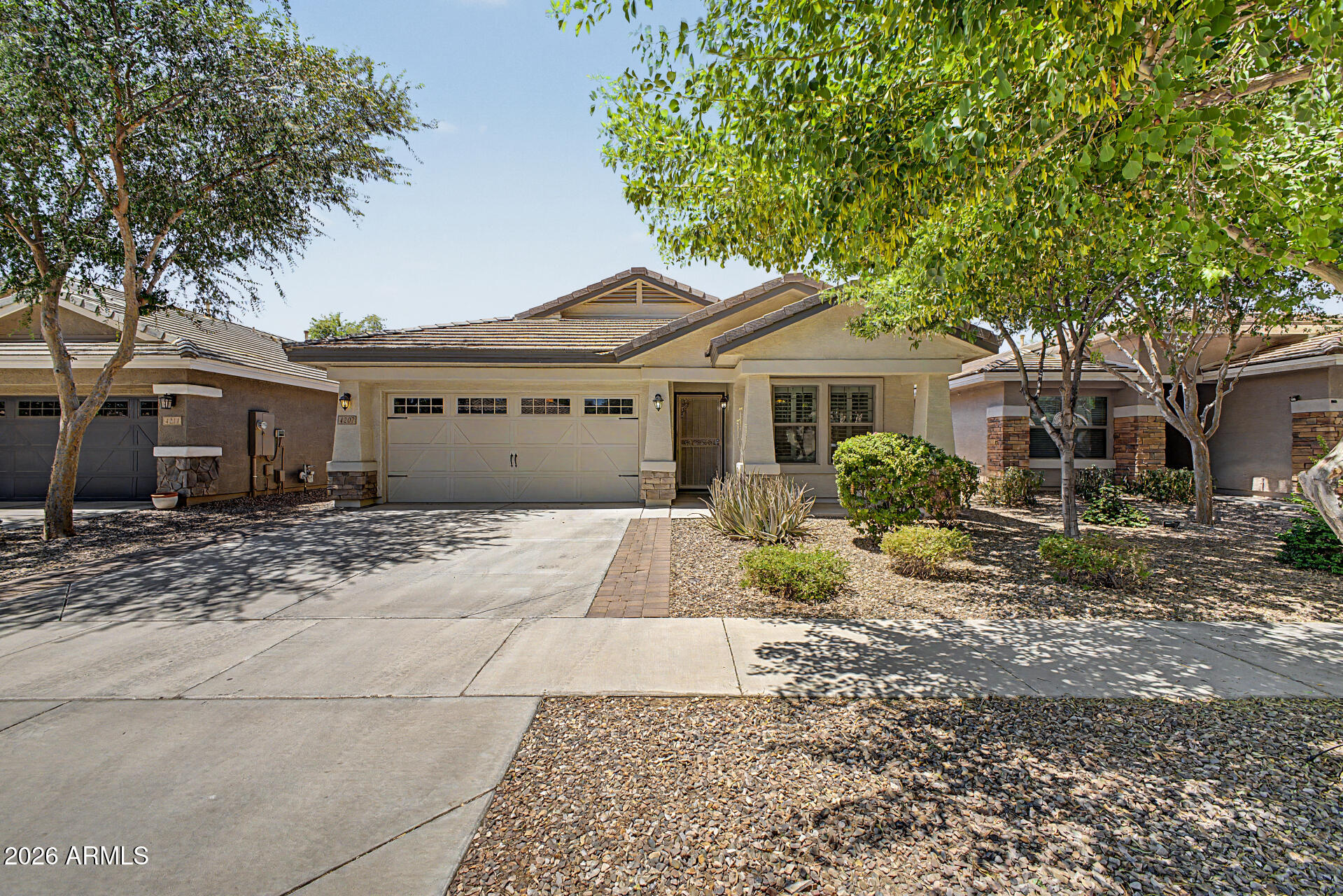 4207 East Sandy Way Gilbert, AZ 85297 - Photo 11 of 33 01 - Sandy