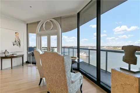 $2,375,000 | 600 Port Of New Orleans Place, Unit 6F, New Orleans, LA 70130