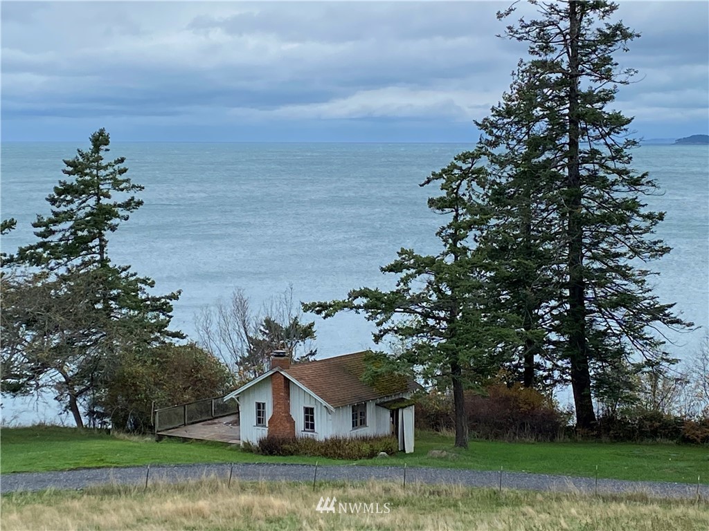 546 Glenwood Inn Road Orcas Island, WA 98245 - Photo 7 of 25 an aerial view of a house