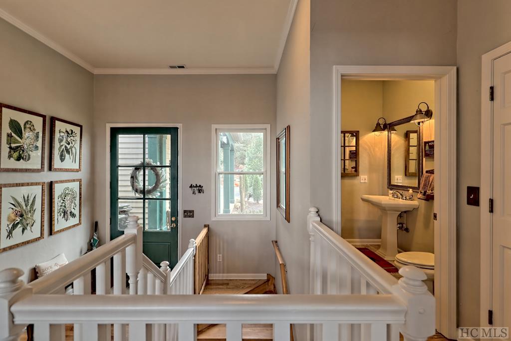 412 Worley Road Highlands, NC 28741 - Photo 9 of 50 Gallery Image 9