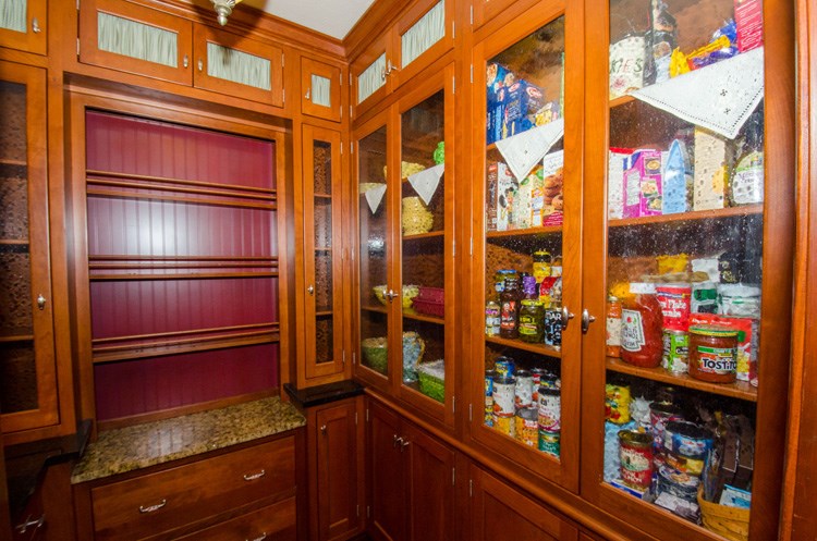 11060 Adams Road Granger, IN 46530 - Photo 7 of 29 Gallery Image 7