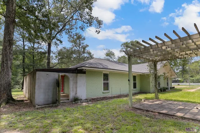 $259,900 | 7640 Pettit Road, Baker, LA 70714