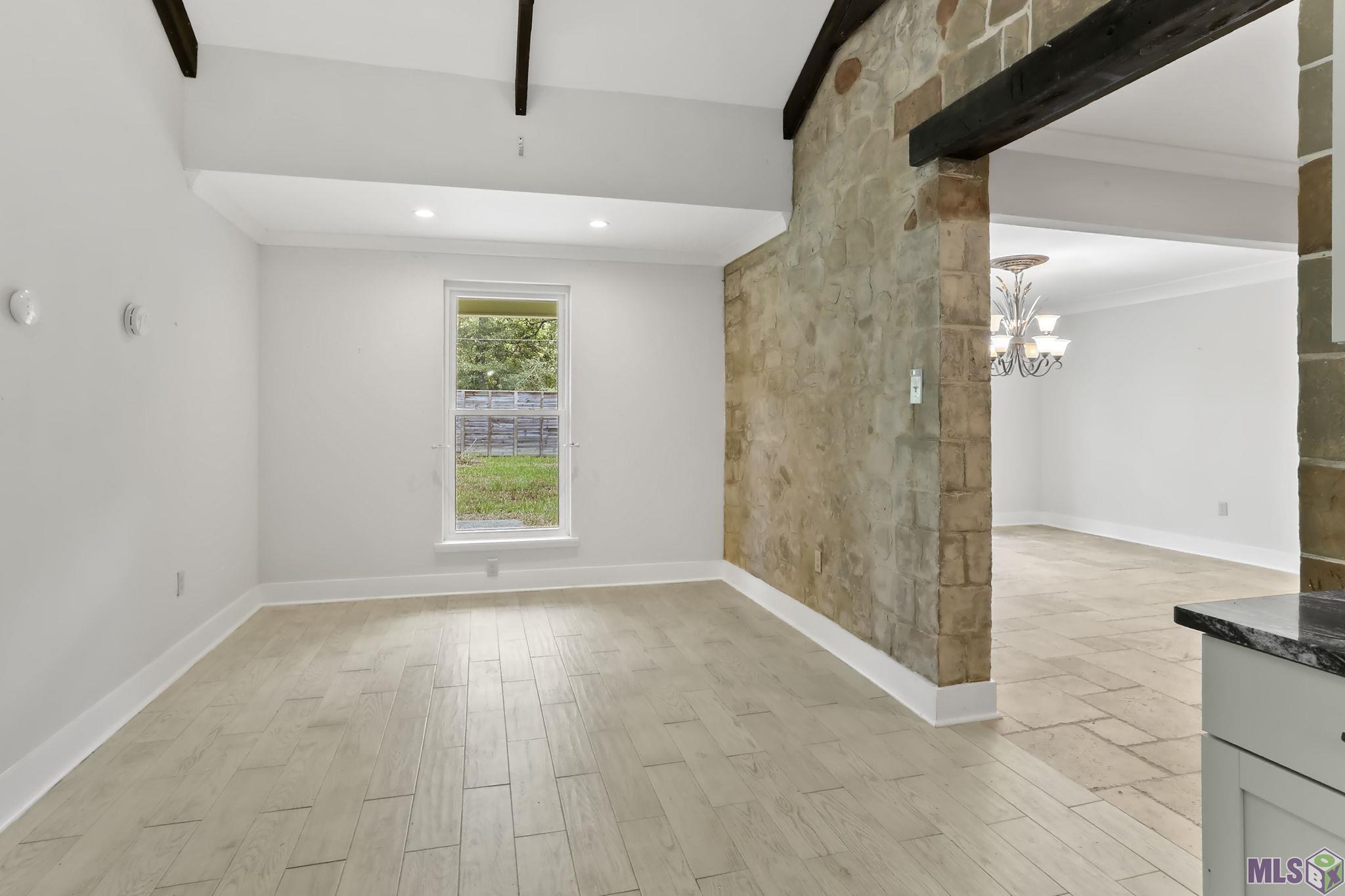 7640 Pettit Road Baker, LA 70714 - Photo 4 of 23