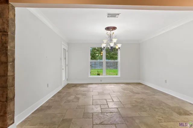 $259,900 | 7640 Pettit Road, Baker, LA 70714