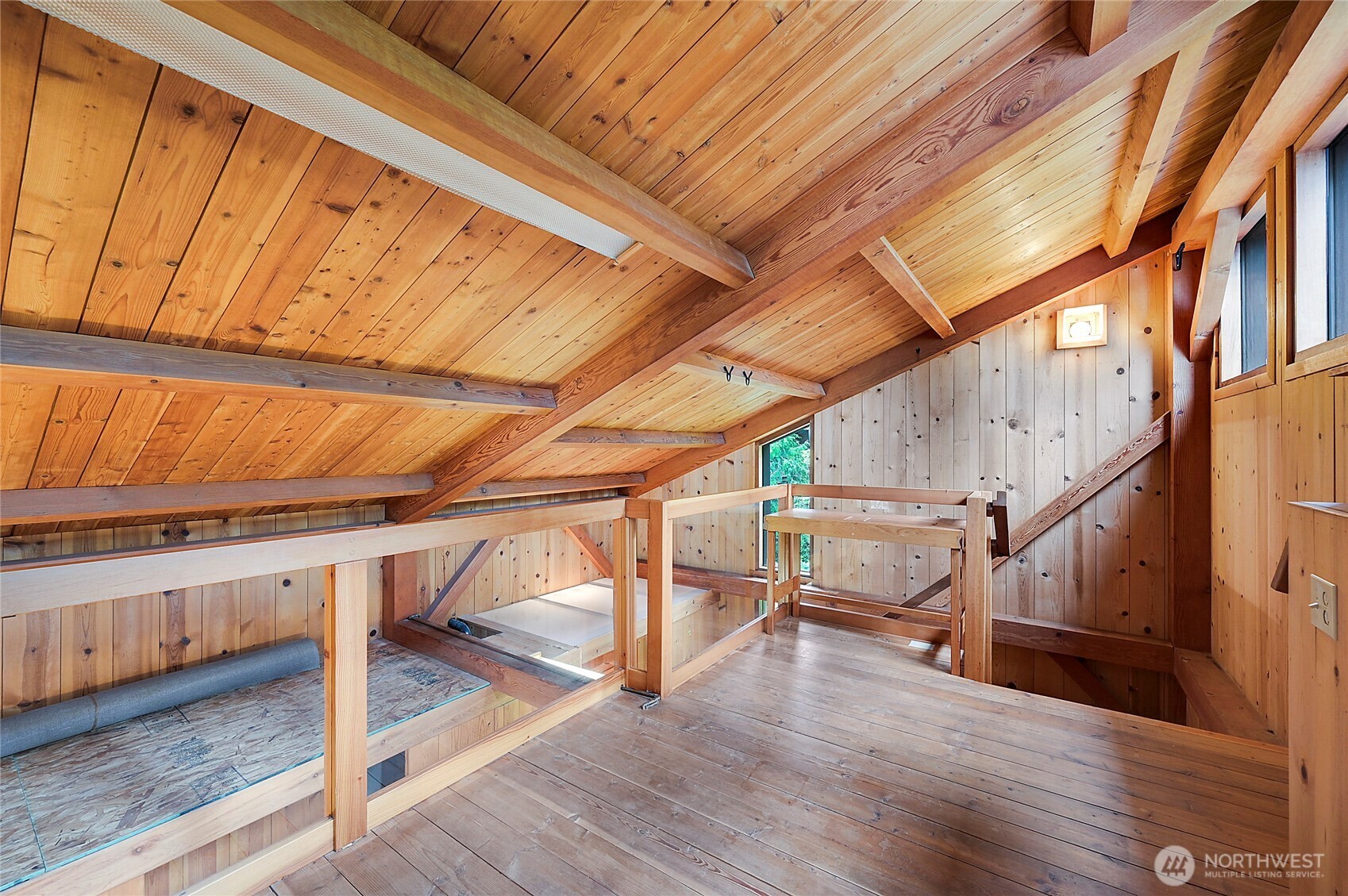 861 Griffith Point Road Nordland, WA 98358 - Photo 33 of 38 a view of entryway