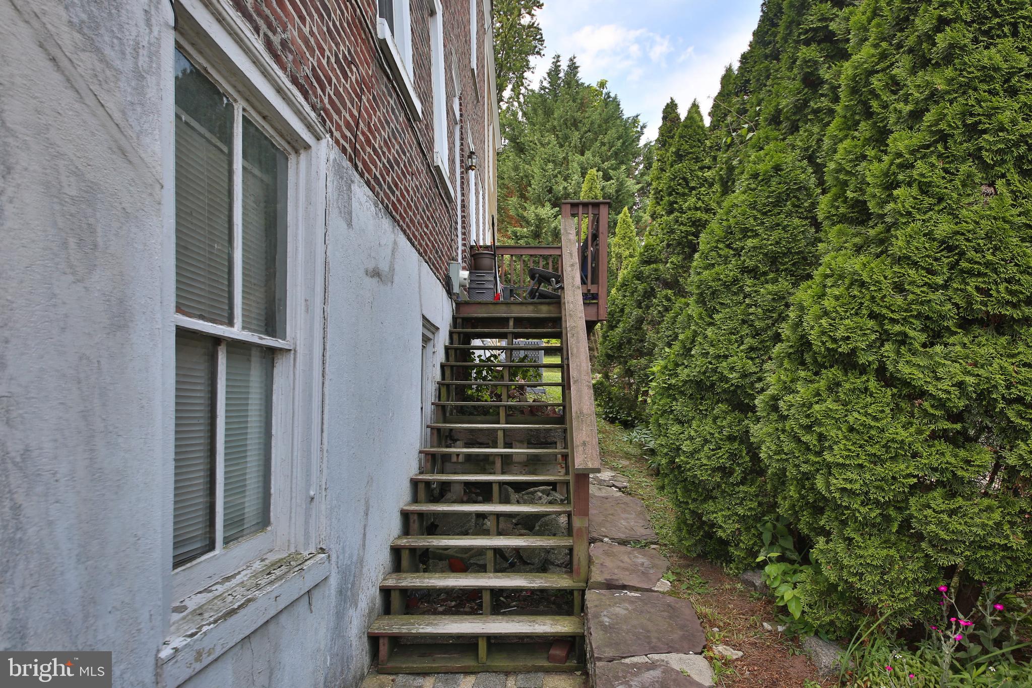 38 North Main Street Spring City, PA 19475 - Photo 2 of 24 Stairs to main living entry