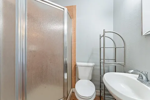 $299,000 | 2502 Rosewood Street, Houston, TX 77004