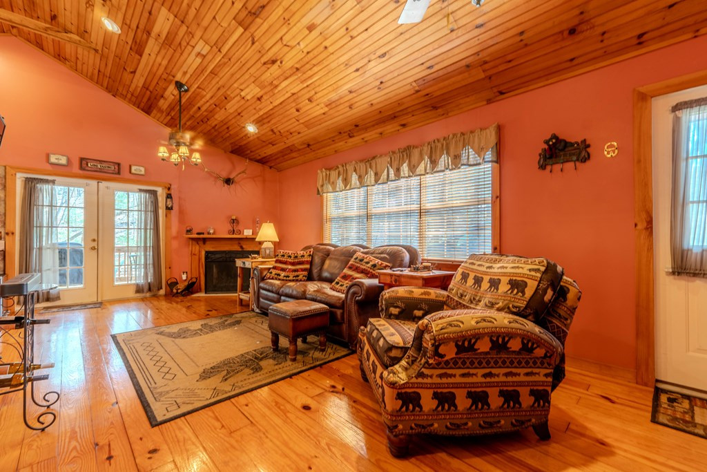 33 Hamlet Circle Murphy, NC 28906 - Photo 8 of 18