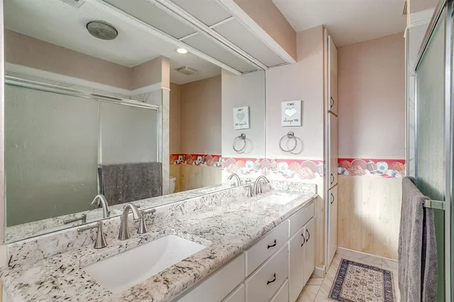 $655,000 | 5800 End O Trail, Fort Worth, TX 76112