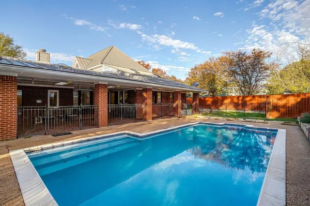 $655,000 | 5800 End O Trail, Fort Worth, TX 76112