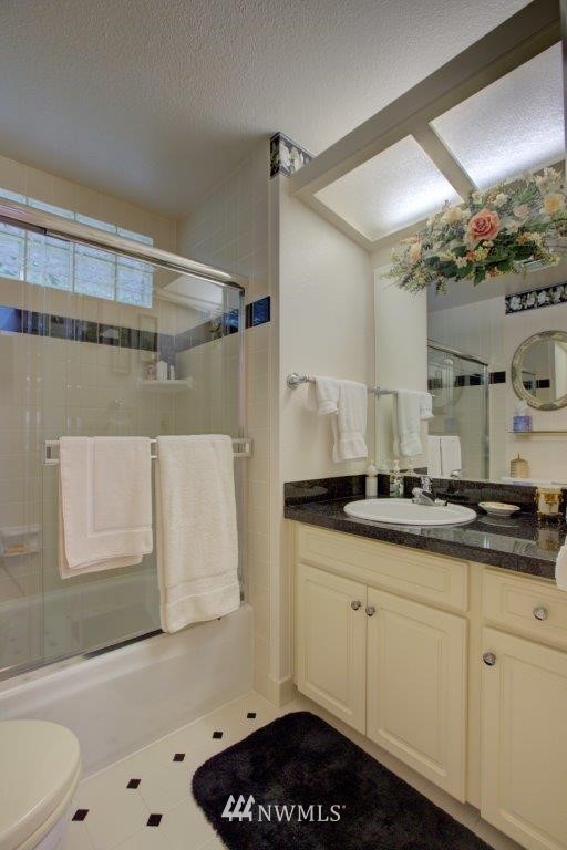 15235 Southeast 132nd Street Renton, WA 98059 - Photo 15 of 24