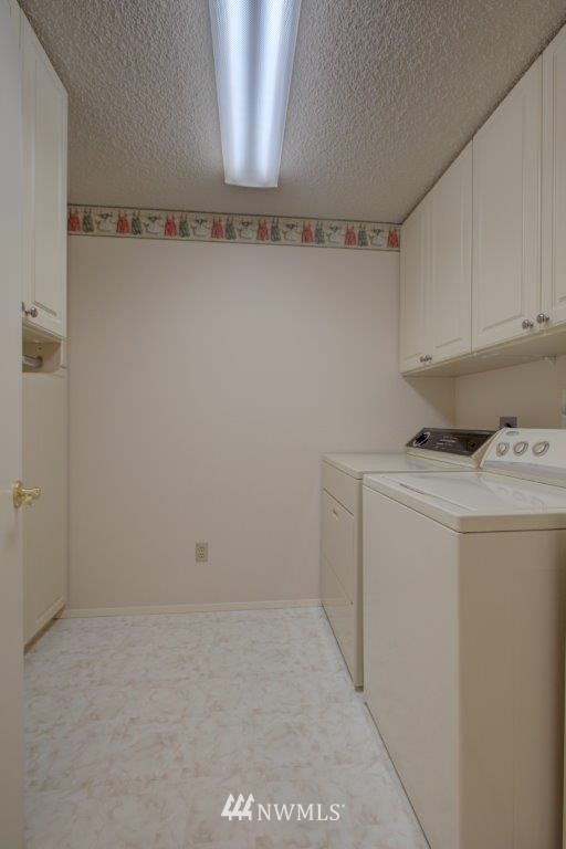 15235 Southeast 132nd Street Renton, WA 98059 - Photo 16 of 24