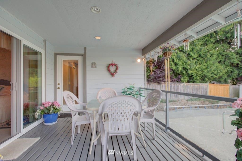 15235 Southeast 132nd Street Renton, WA 98059 - Photo 17 of 24