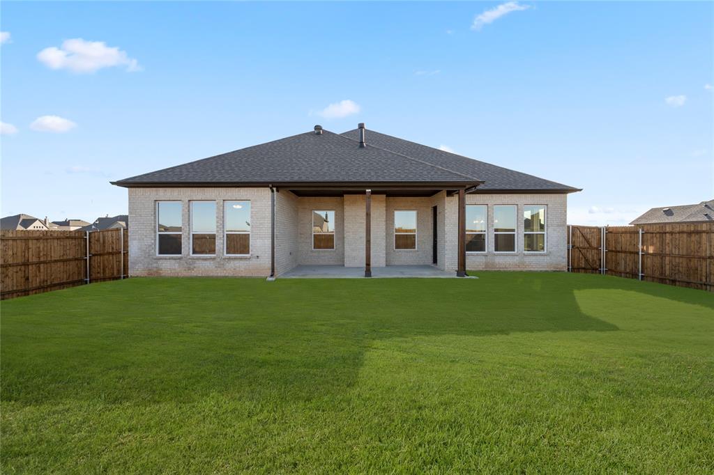 1016 Mill Ridge Drive Justin, TX 76247 - Photo 6 of 28 1016 Mill Ridge- Back-2