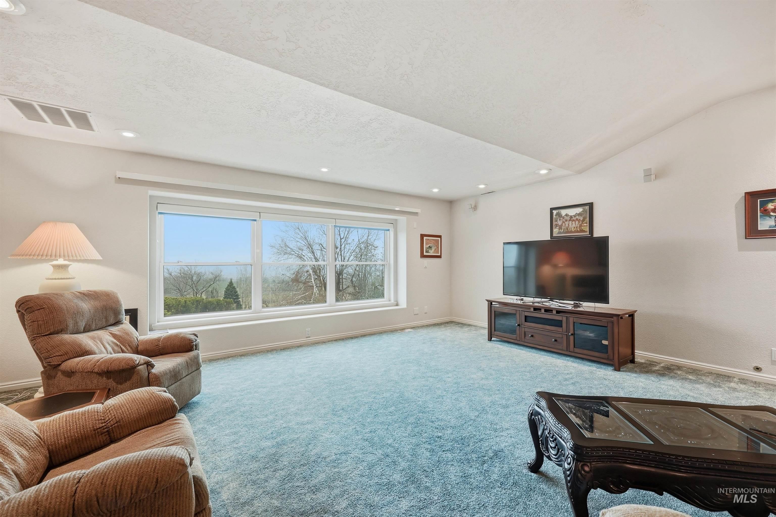 11606 Eva Lane Caldwell, ID 83607 - Photo 11 of 47