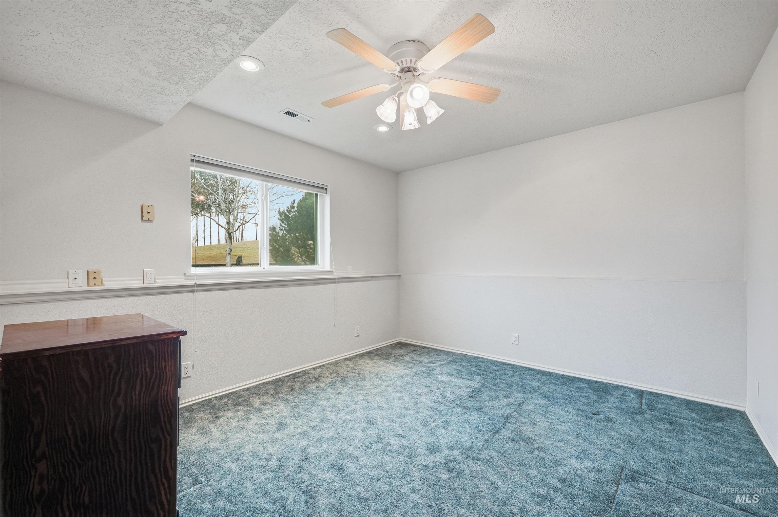 11606 Eva Lane Caldwell, ID 83607 - Photo 33 of 47