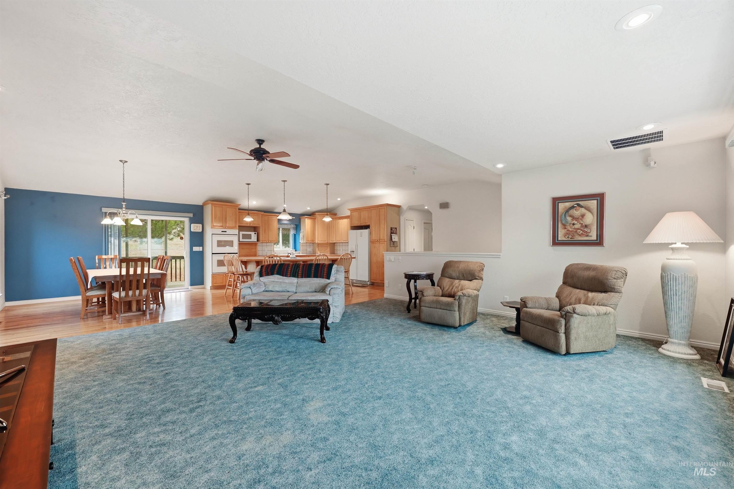 11606 Eva Lane Caldwell, ID 83607 - Photo 8 of 47