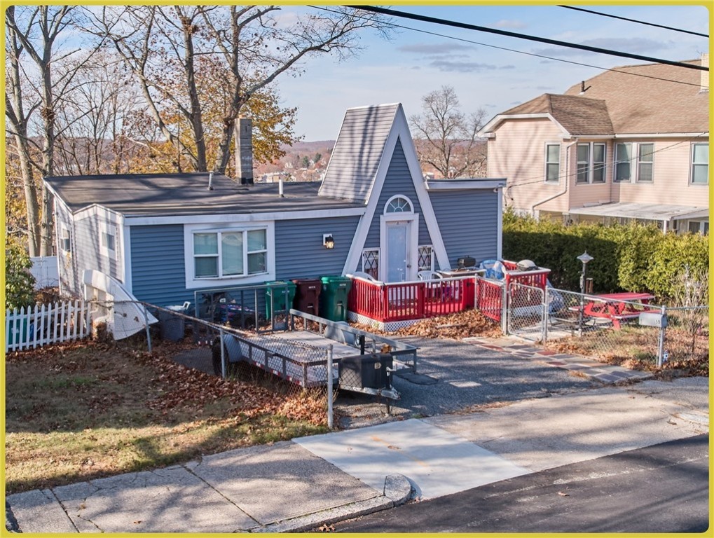59 Division Street Woonsocket, RI 02895 - Photo 1 of 29