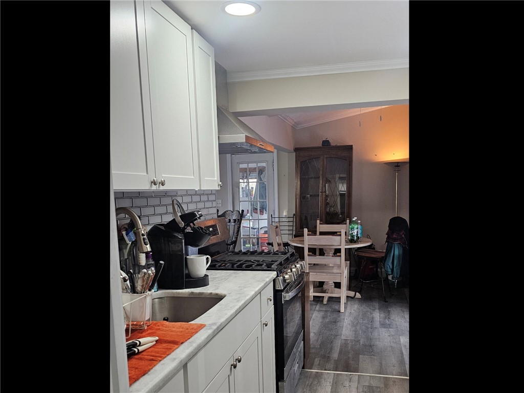 59 Division Street Woonsocket, RI 02895 - Photo 10 of 29