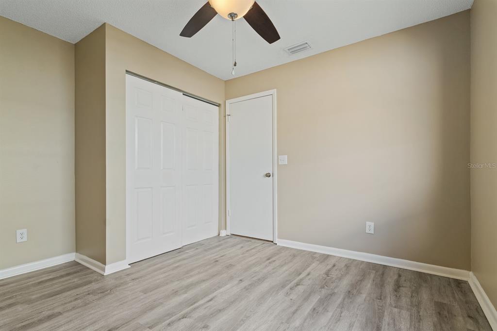 14918 Old Pointe Road Tampa, FL 33613 - Photo 31 of 46