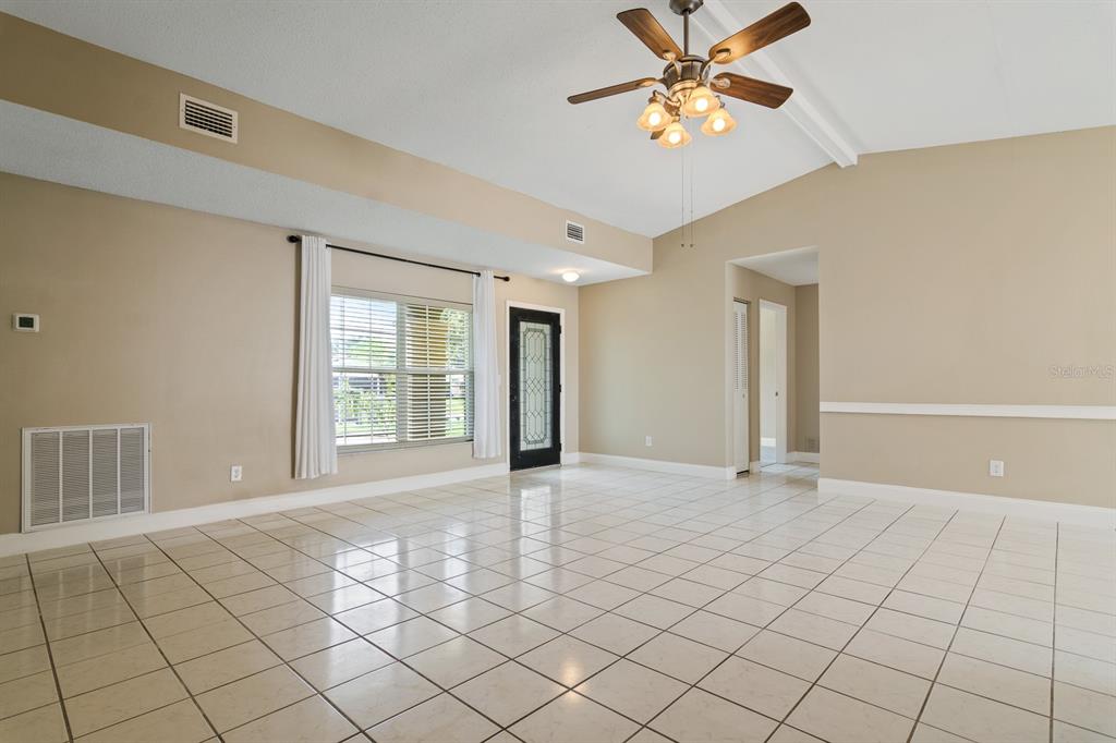 14918 Old Pointe Road Tampa, FL 33613 - Photo 10 of 46