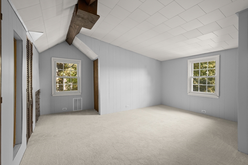 39 Wadsworth Street Danvers, MA 01923 - Photo 20 of 35 an empty room with windows