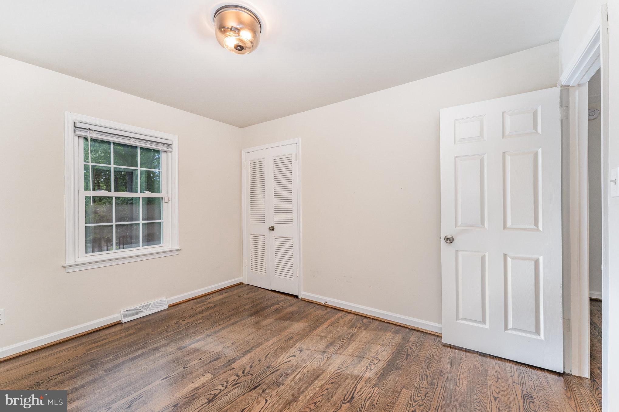 112 Jay Road Fredericksburg, VA 22405 - Photo 28 of 44 an empty room with windows